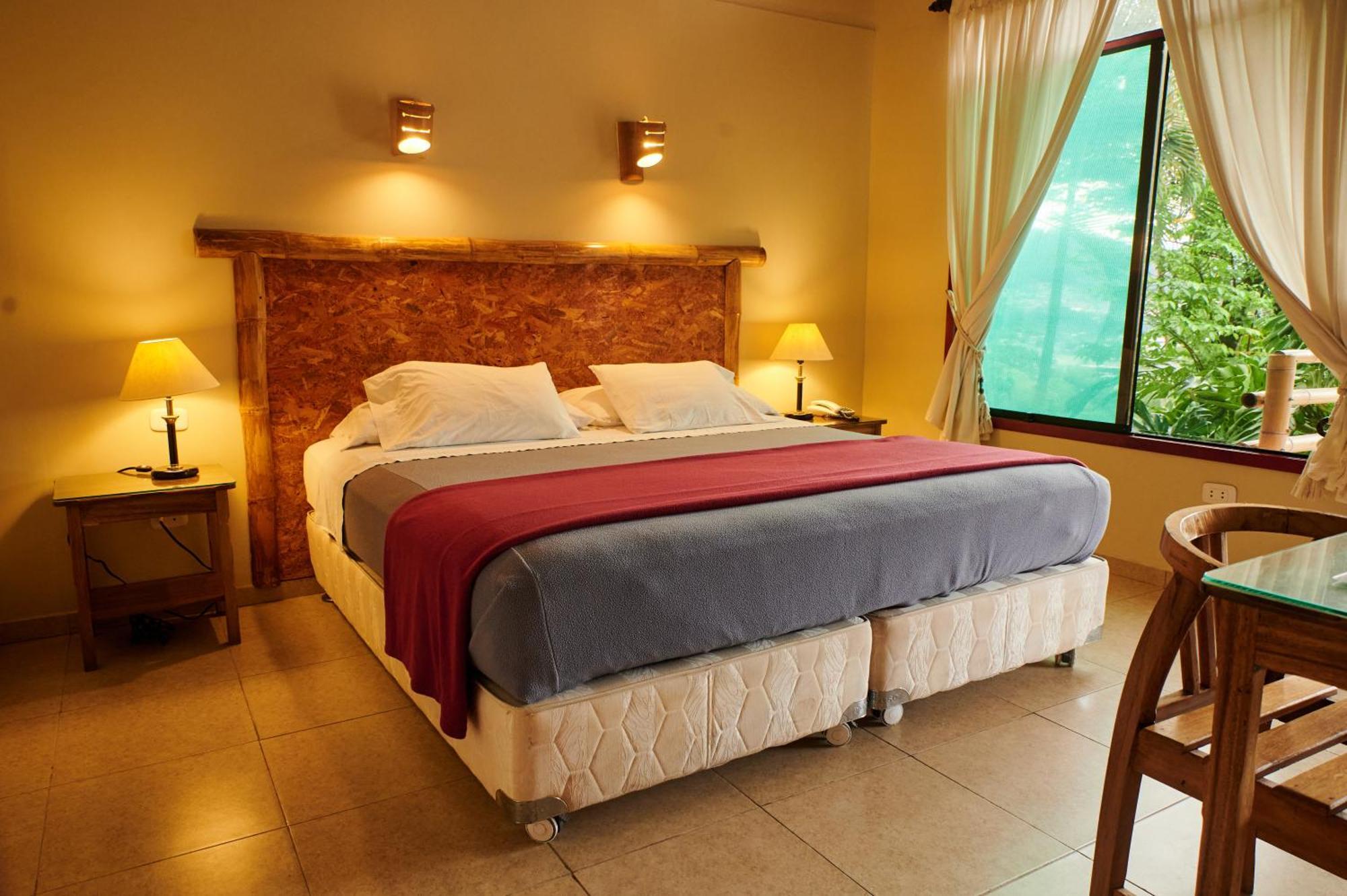Fundo San Jose Parque Ecologico & Lodge Hotel Asociado Casa Andina La Merced  Buitenkant foto