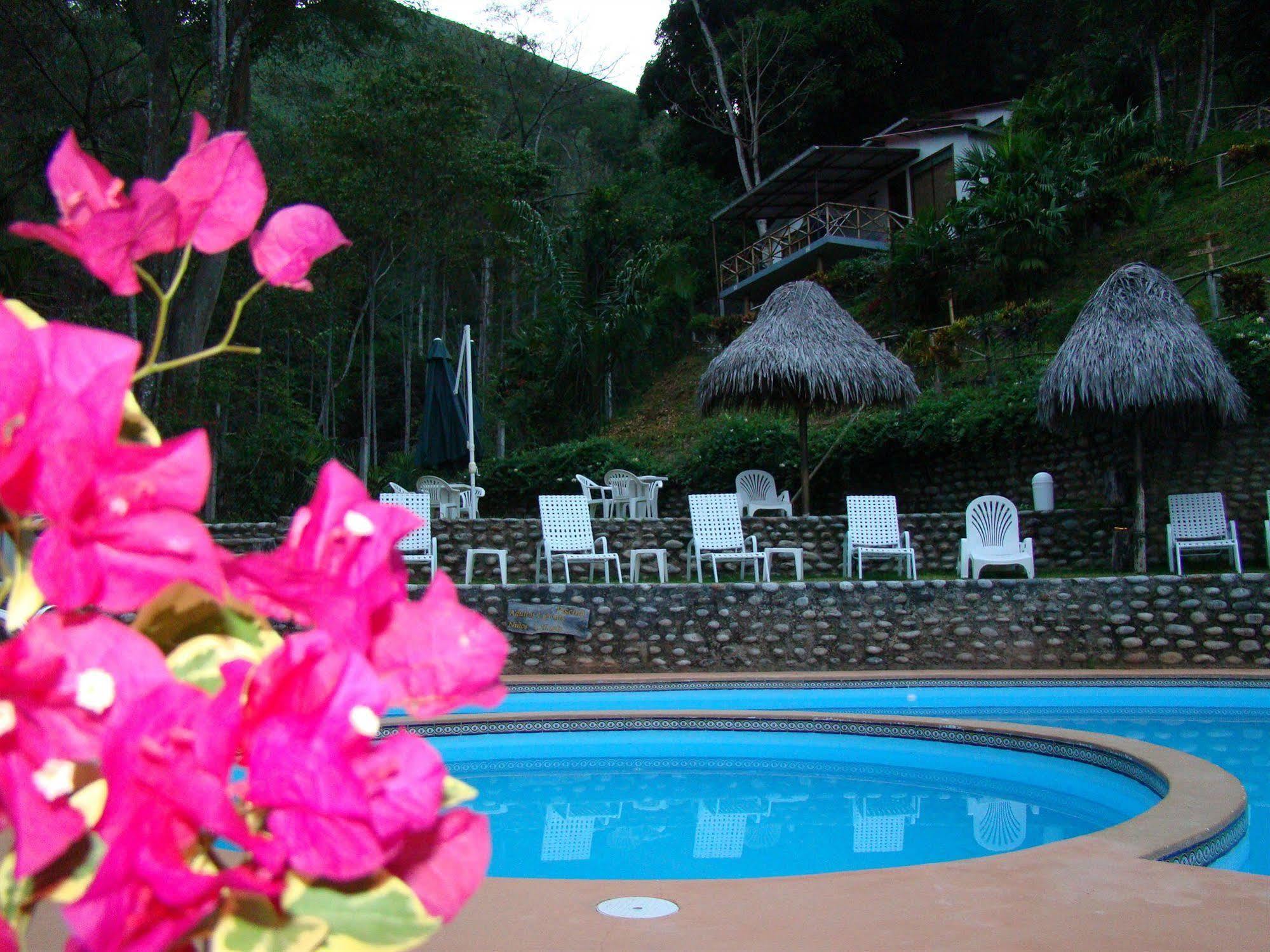 Fundo San Jose Parque Ecologico & Lodge Hotel Asociado Casa Andina La Merced  Buitenkant foto